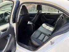 2013 Volkswagen Jetta 4dr Man SEL w/Nav - Photo 8