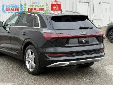 2019 Audi e-tron PROGRESSIV | AUDI SERVICED | PANO | CARPLAY | L - Photo 15