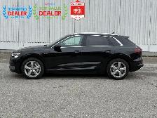 2019 Audi e-tron PROGRESSIV | AUDI SERVICED | PANO | CARPLAY | L - Photo 16