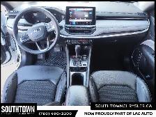 2024 Jeep Compass North - Photo 10