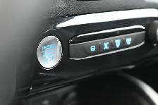 2025 Ford Escape Hybrid PHEV NAVIGATION l FUEL SAVER | REMOTE ST - Photo 8