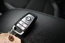 2025 Ford Escape Hybrid PHEV NAVIGATION l FUEL SAVER | REMOTE ST - Photo 17