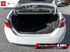 2018 Toyota Corolla SE 1.8L Toyota Reliability - INCREDIBLE L... - Photo 8