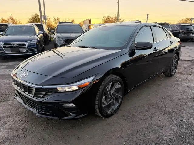 2026 Hyundai Elantra Luxury