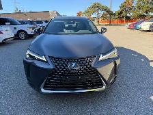 2025 Lexus UX UX 300h CVT, PREMIUM PACKAGE, NO ACCIDENT - Photo 2
