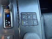 2025 Lexus UX UX 300h CVT, PREMIUM PACKAGE, NO ACCIDENT - Photo 13