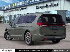 2027 Chrysler Pacifica Select Select AWD - Photo 4