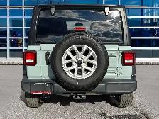 2023 Jeep Wrangler Sport S | Clean Carfax | Super Low KMS - Photo 5