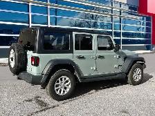 2023 Jeep Wrangler Sport S | Clean Carfax | Super Low KMS - Photo 6