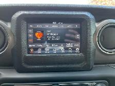 2023 Jeep Wrangler Sport S | Clean Carfax | Super Low KMS - Photo 17