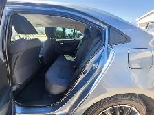 2020 TOYOTA COROLLA CVT LE - Photo 12
