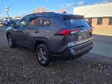 2023 Toyota RAV4 XLE AWD - Photo 3