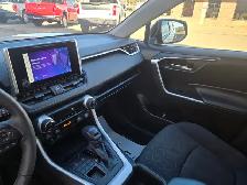 2023 Toyota RAV4 XLE AWD - Photo 13