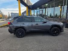 2023 Toyota RAV4 Hybrid SE AWD-1 Owner-No Accidents-Dealer Servi - Photo 10