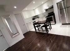 Richmond Hill 2bedrooms 1 bathroom unit basement Yonge/Elginmils - Photo 2