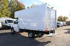 2026 GMC SAVANA 3500 CUBE 12 PIEDS DECK / CAMION NEUF / 5 KM / T - Photo 9