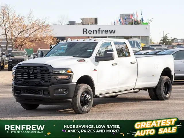 2026 Ram 3500 Tradesman Crew Cab 4x4, 8' Box, 5th Wheel Prep
