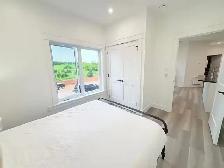 Furnished 2-Bed Apartment — Kensington | 30  Day Stays
