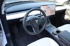 2021 Tesla Model 3 - Photo 10