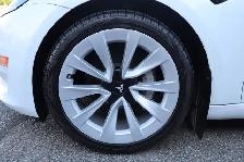 2021 Tesla Model 3 - Photo 22