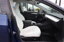 2023 Tesla Model 3 - Photo 12
