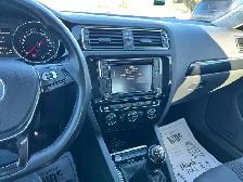 2017 Volkswagen Jetta 4dr 1.4 TSI Man Wolfsburg Edition CERTIFIE - Photo 12