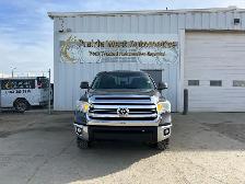 2014 Toyota Tundra SR5 4.6L V8 Crew Cab | Remote Start | Reverse - Photo 2