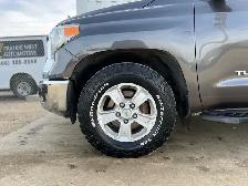 2014 Toyota Tundra SR5 4.6L V8 Crew Cab | Remote Start | Reverse - Photo 10