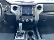 2014 Toyota Tundra SR5 4.6L V8 Crew Cab | Remote Start | Reverse - Photo 24