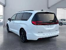 2025 Chrysler Pacifica Limited - Photo 3