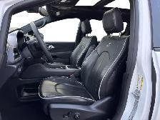 2025 Chrysler Pacifica Limited - Photo 10