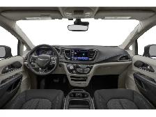 2022 Chrysler Pacifica Touring L - Photo 5