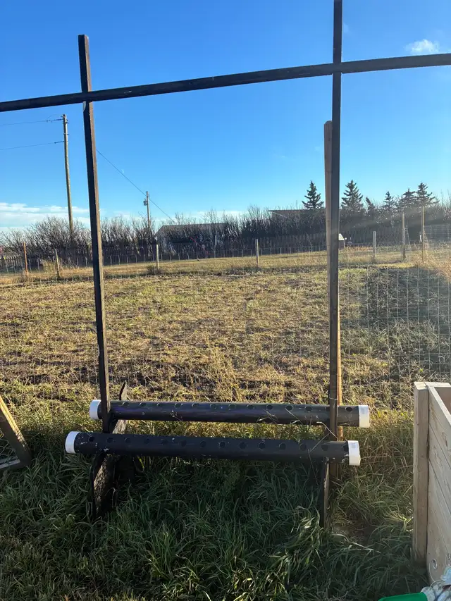 water tube grow stand.