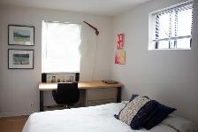 Centretown bright & spacious 3 bedroom apartment - Photo 11
