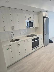 One Plus One - 2 Full bathrooms in North Oshawa - UC Tower 2