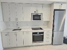 One Plus One - 2 Full bathrooms in North Oshawa - UC Tower 2 - Photo 2