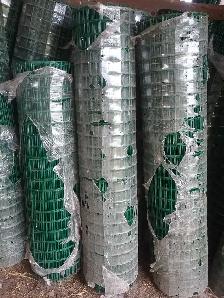 Green PVC-Coated Welded Wire Mesh Fence Rolls - New Peterborough - Photo 3