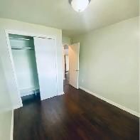 Lakefront 1-Bdrm Apart.- Nov 1st- ALL Utilities Included - Photo 7