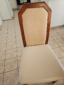 Salle a diner_ table extensible_ vitre de protection_6 chaises - Photo 2