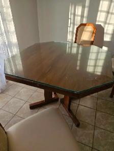 Salle a diner_ table extensible_ vitre de protection_6 chaises - Photo 4