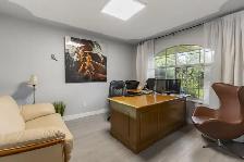 Luxury fully furnished 5 BR Plus large Den 3 Bath home for Rent - Photo 4