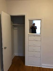 room for rent near Kennedy in Eglinton - Photo 4