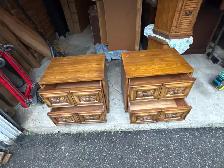 Free delivery used 2 Vintage Oak Wood End Table - Photo 3
