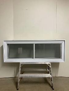 11059CP Fenêtre Coulissante PVC Blanc 2 sect 2 ouv 58 1/2x21 1/2
