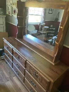 Bedroom Set - Photo 2
