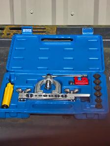 Double Flaring Tool Kit Brand New W Hard Plastic Case Power Fist - Photo 6