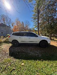 AS-IS 2009 Chevrolet Traverse LS $3,500 - Photo 2