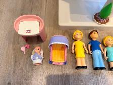 1989 Vintage Little Tikes Dollhouse - Photo 4