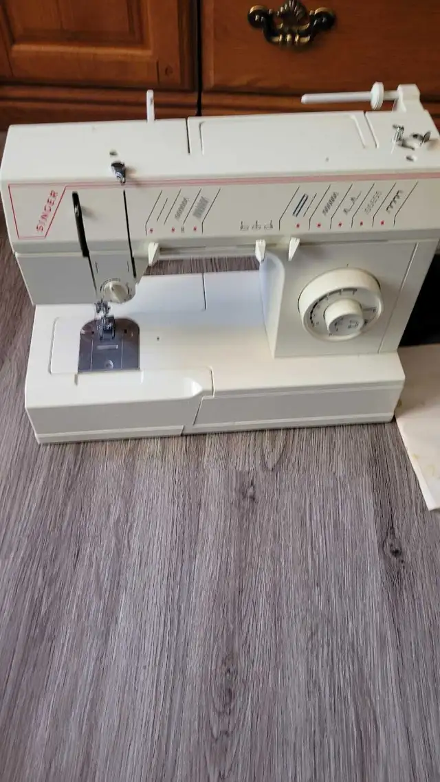 Singer Sewing Machine