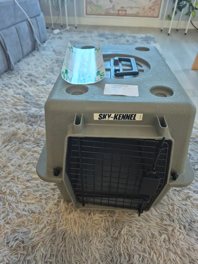 Petmate Sky-Kennel and Assorted Dog Supplies